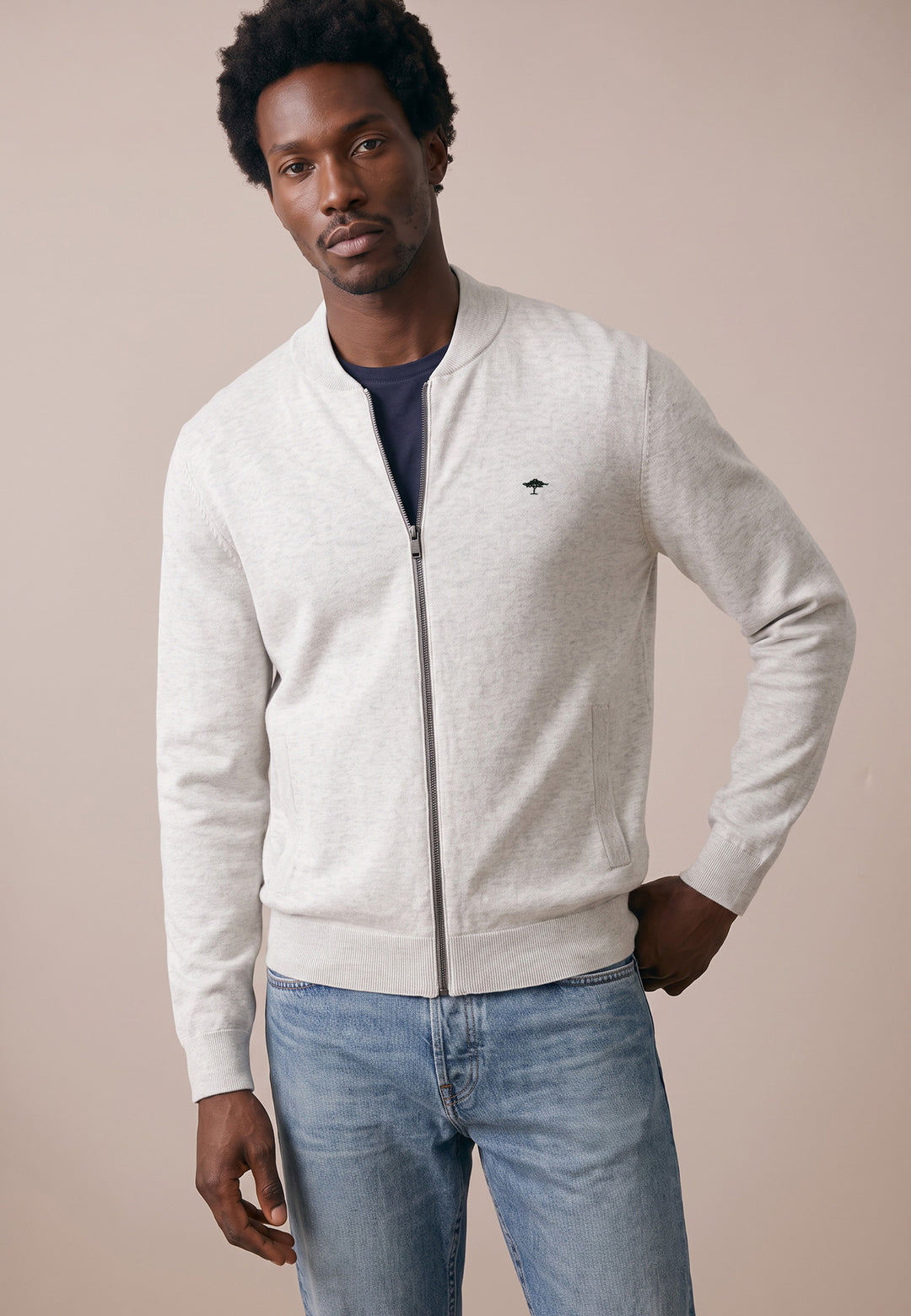Cotton cardigan with college collar