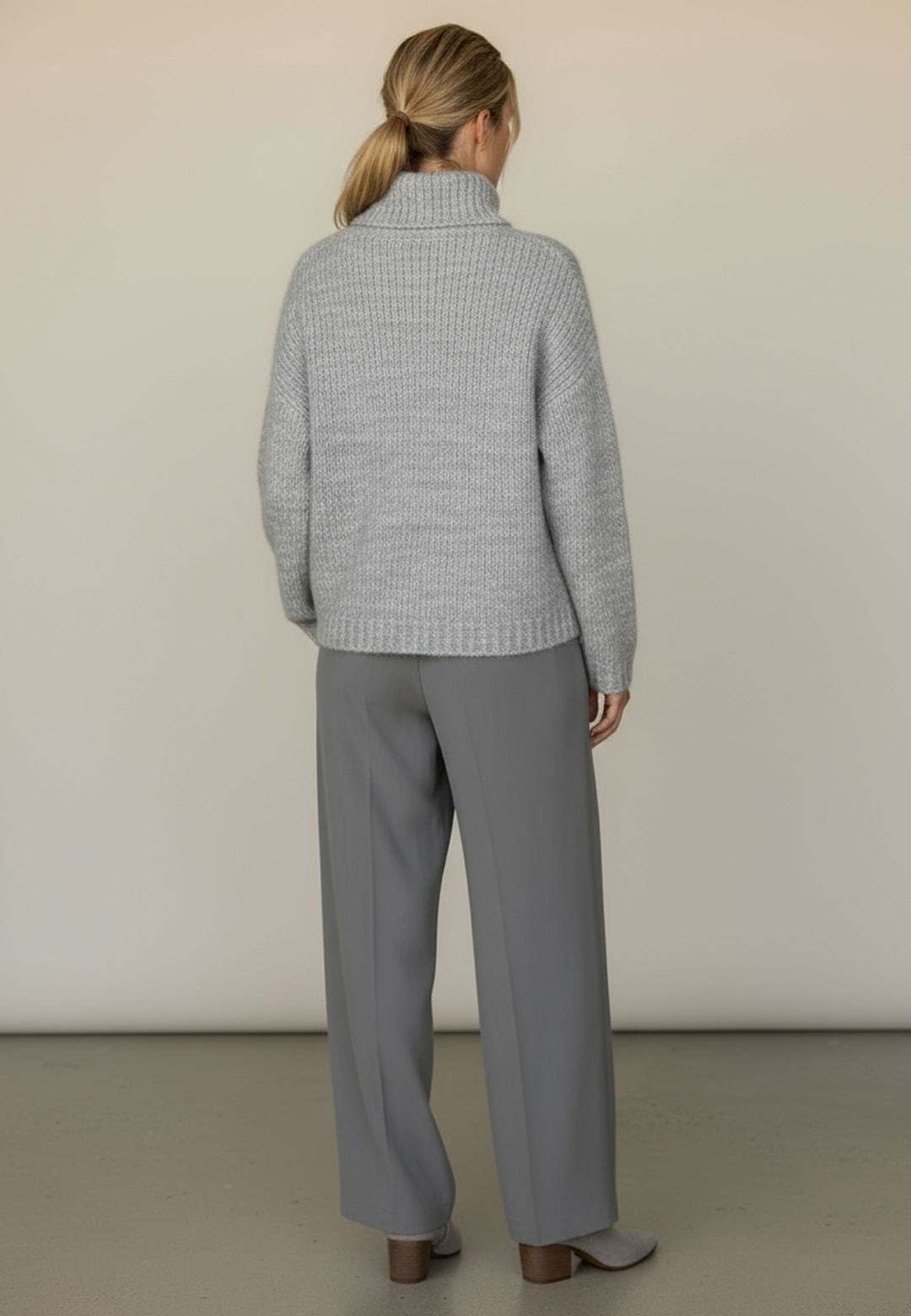 #color_alloy-gray