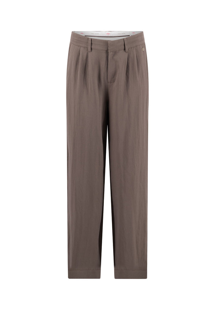 #color_truffle-brown
