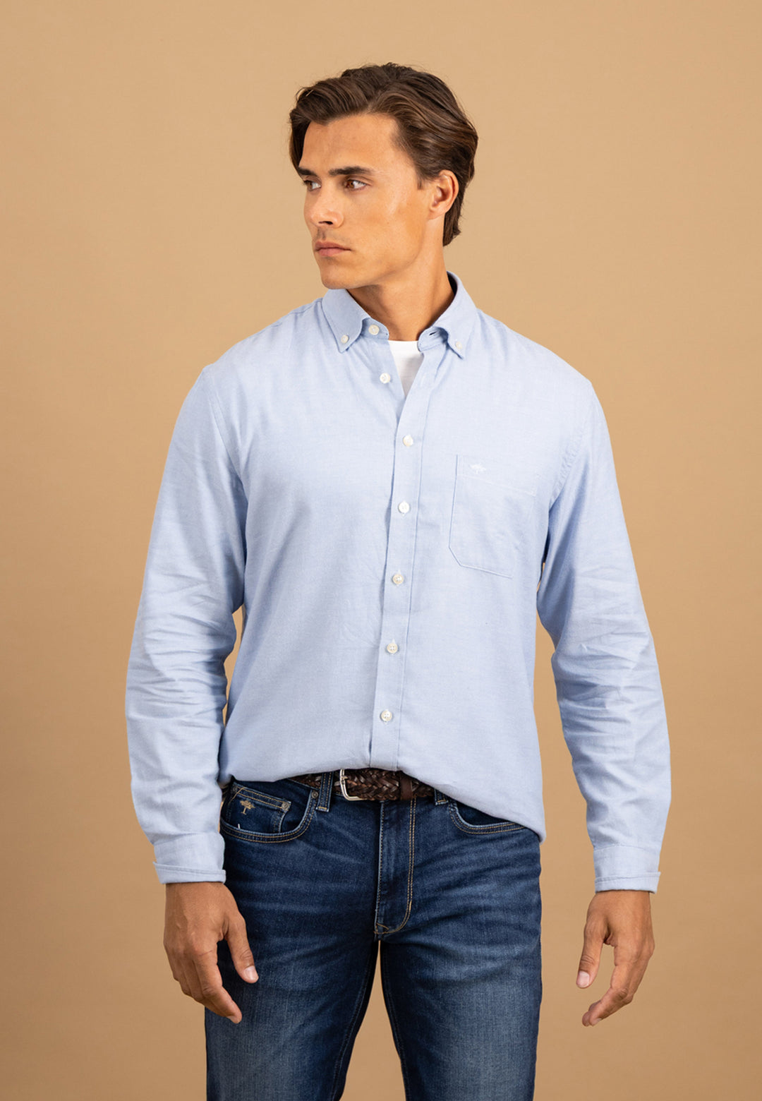Hemd aus Baumwolle mit Brusttasche und Button-Down-Kragen
