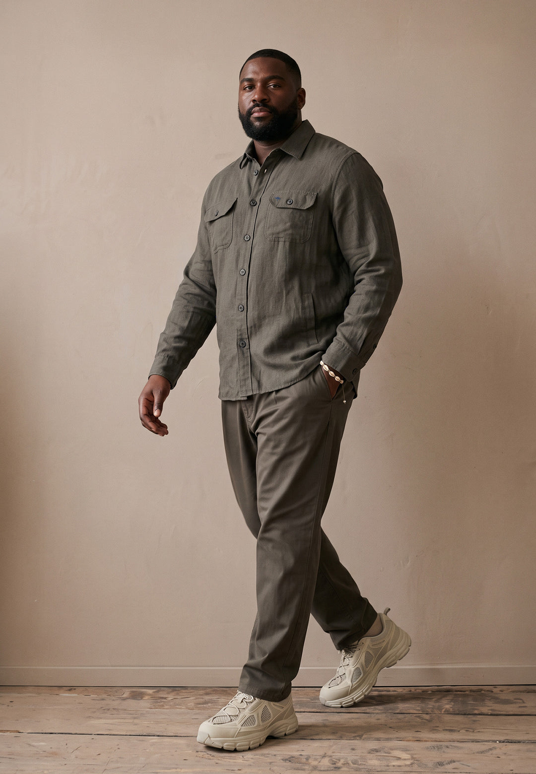 #farbe_dark-khaki